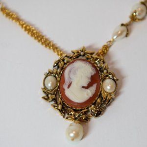 Vintage Kenneth Jay Lane (KJL) for AVON Pin 3' Cameo Brooch Pendant with Chain